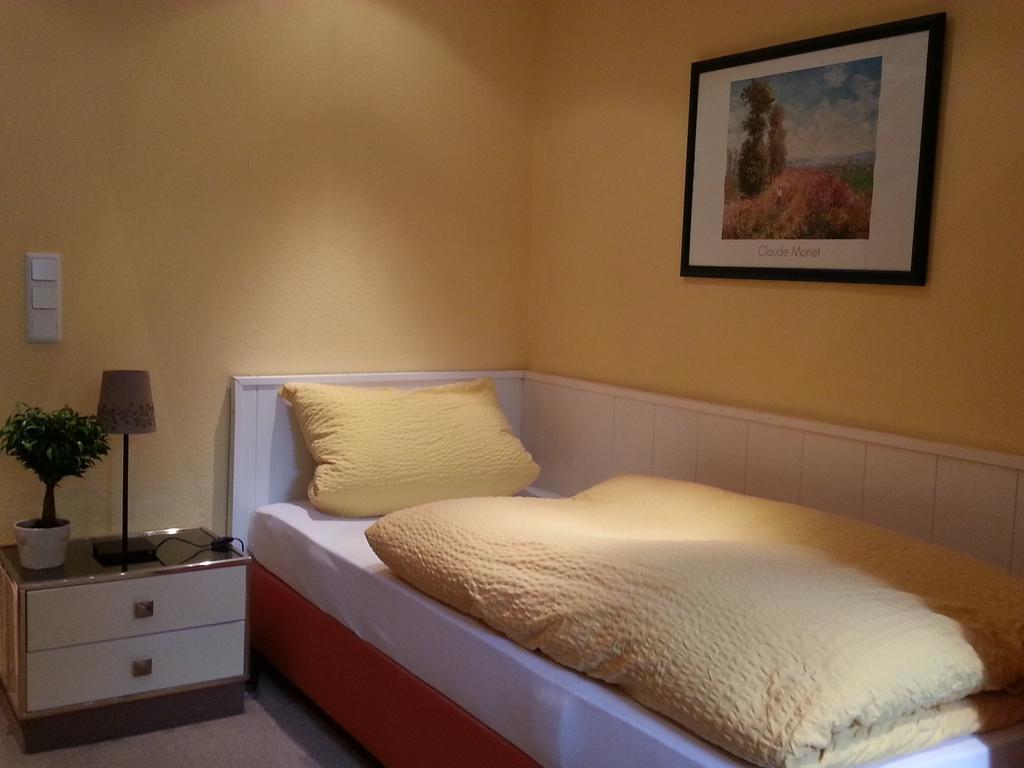 Apartmenthaus Sonnen Дюссельдорф Номер фото